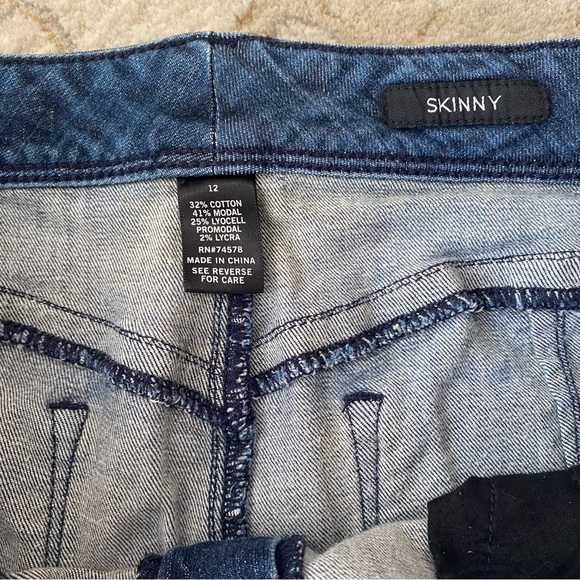 CACHE Skinny Jean for Womens - Picture 5 of 7